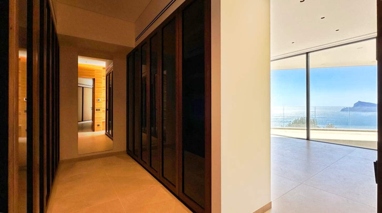 5 bedroom Villa for sale in Altea with pool garage - € 4,100,000 (Ref: 9694090)