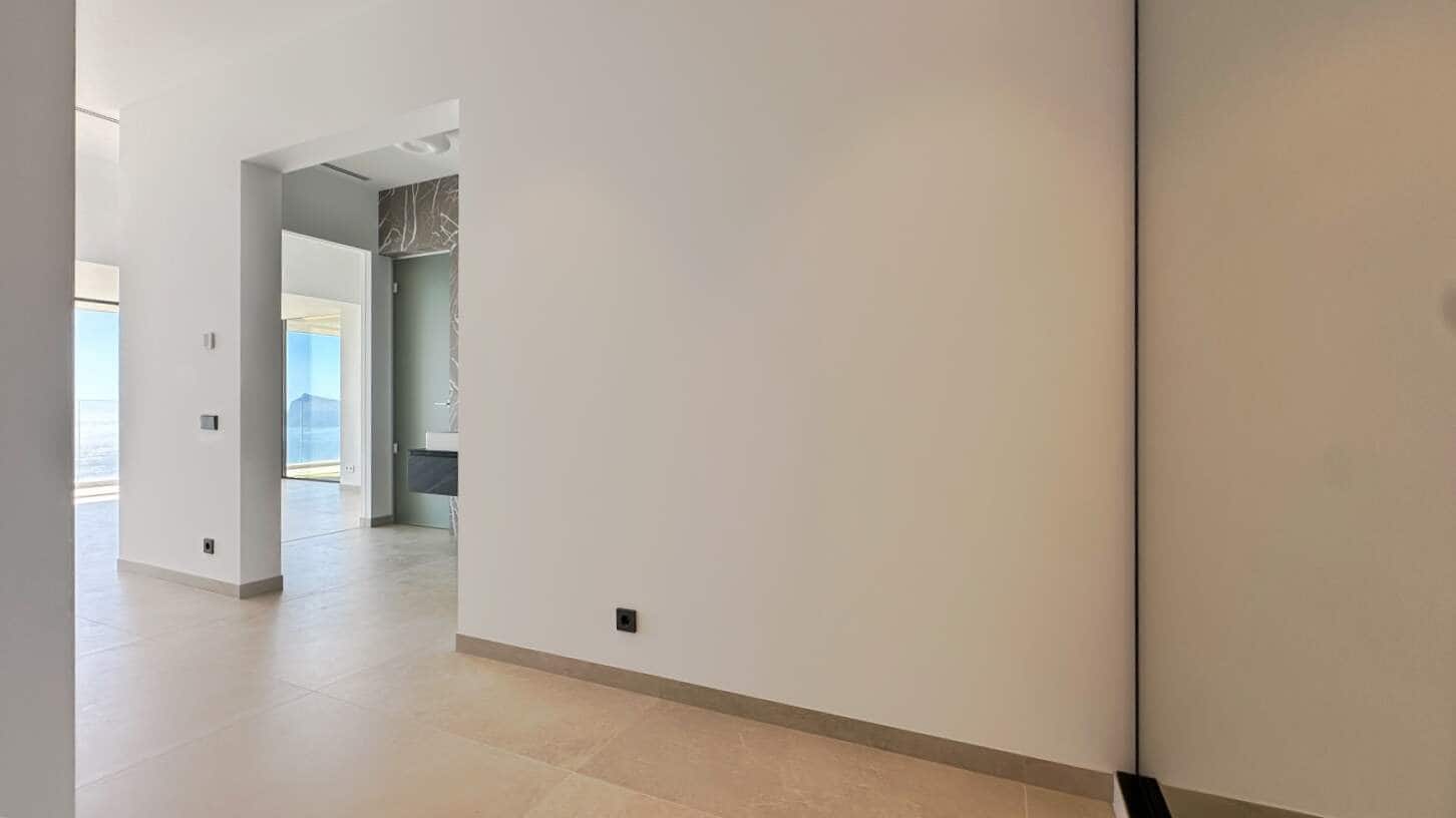 5 bedroom Villa for sale in Altea with pool garage - € 4,100,000 (Ref: 9694090)