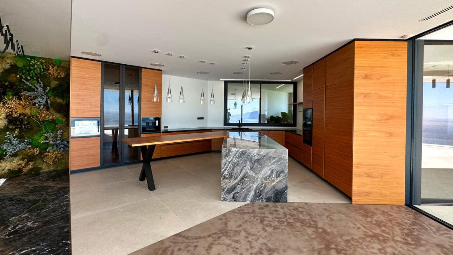 5 bedroom Villa for sale in Altea with pool garage - € 4,100,000 (Ref: 9694090)