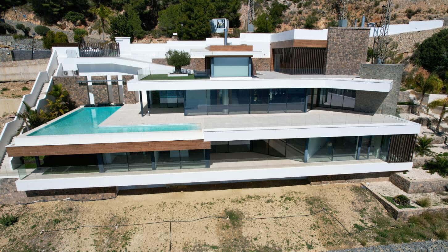 5 bedroom Villa for sale in Altea with pool garage - € 4,100,000 (Ref: 9694090)
