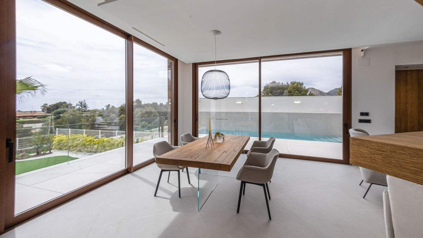 4 soveværelse Villa til salg i Benidorm med swimmingpool garage - € 2.825.000 (Ref: 9694507)