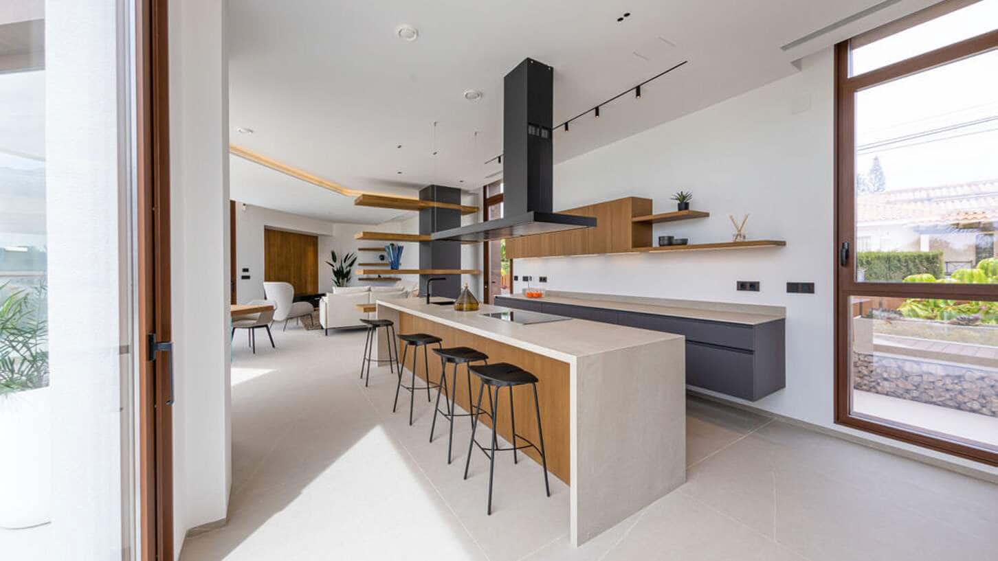 4 soveværelse Villa til salg i Benidorm med swimmingpool garage - € 2.825.000 (Ref: 9694507)