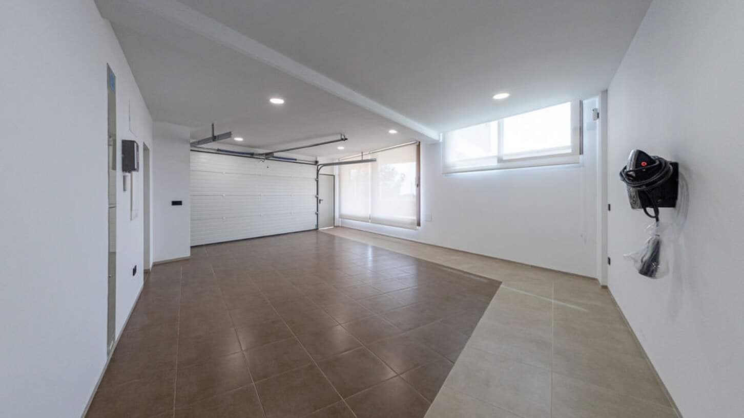 4 soveværelse Villa til salg i Benidorm med swimmingpool garage - € 2.825.000 (Ref: 9694507)