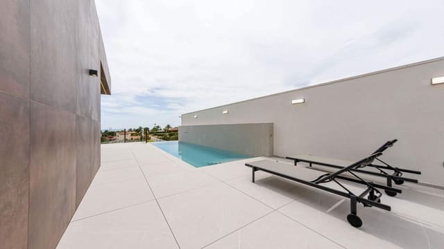 4 soveværelse Villa til salg i Benidorm med swimmingpool garage - € 2.825.000 (Ref: 9694507)