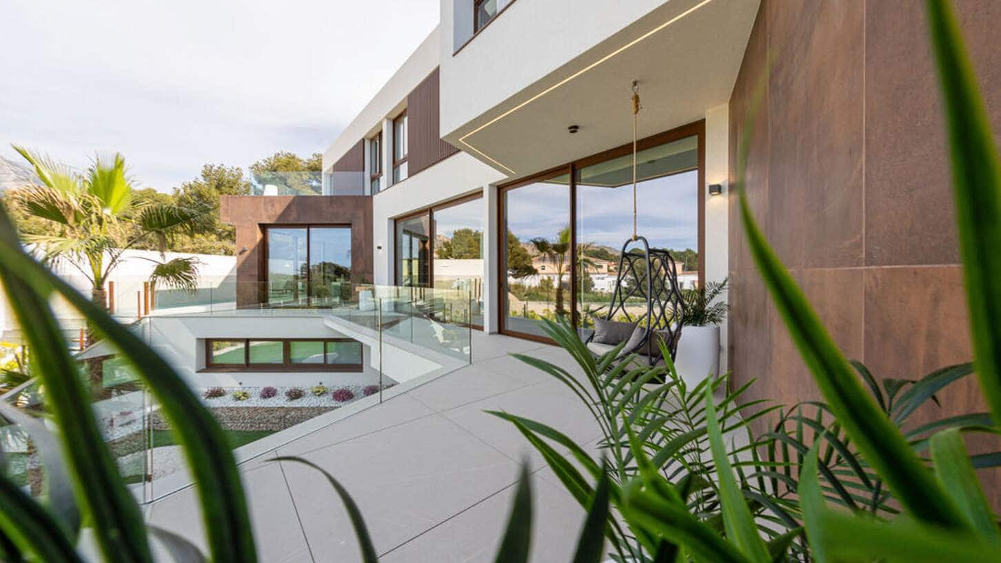 4 soveværelse Villa til salg i Benidorm med swimmingpool garage - € 2.825.000 (Ref: 9694507)