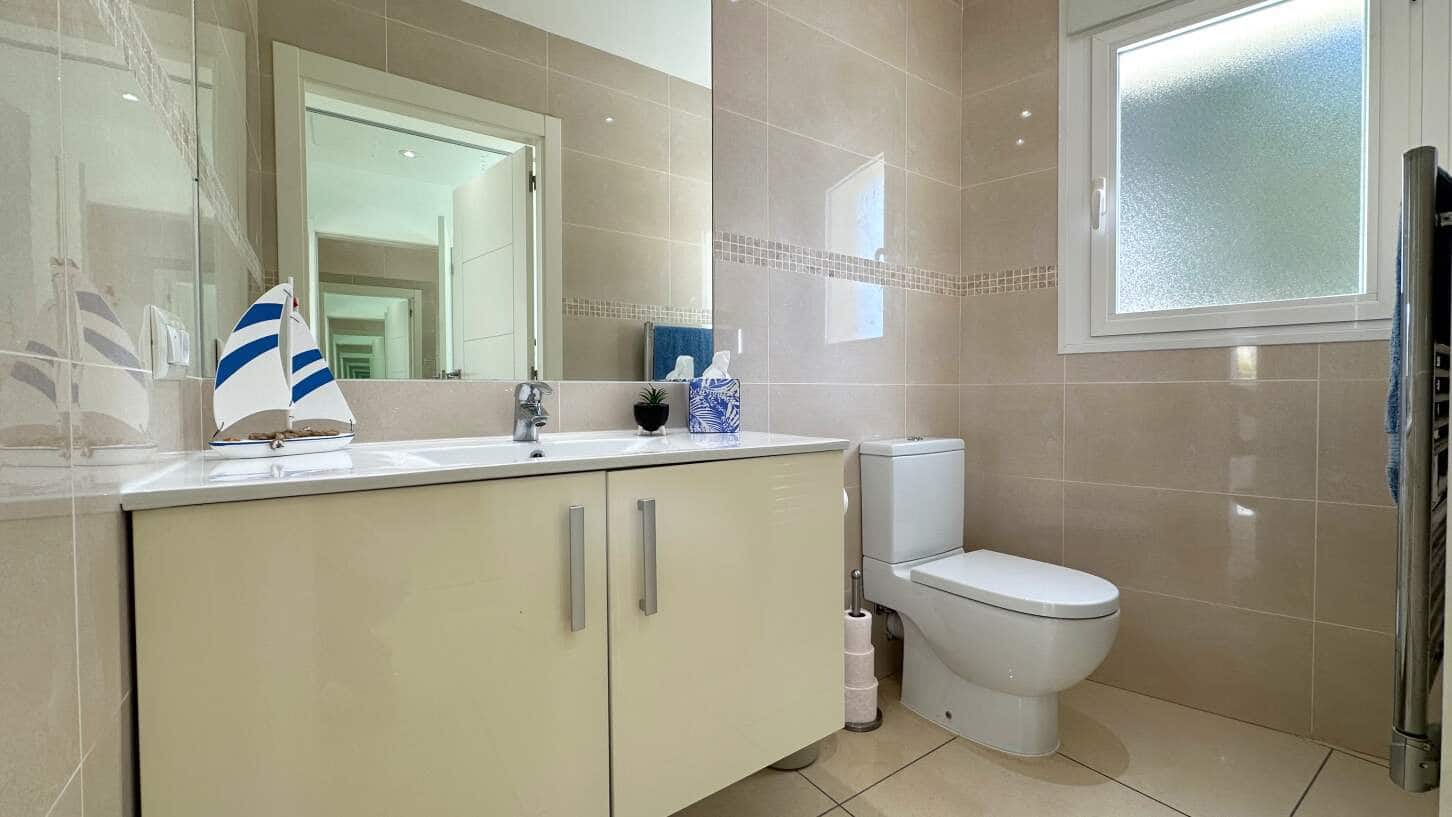 5 bedroom Villa for sale in Altea with pool garage - € 1,790,000 (Ref: 9709182)