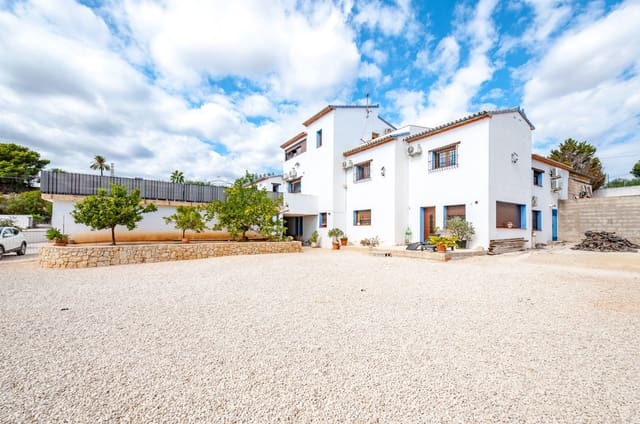 9 sovrum Finca/Hus på landet till salu i Benissa med pool garage - 2 000 000 € (Ref: 9731352)