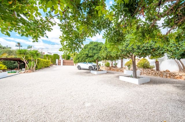 9 sovrum Finca/Hus på landet till salu i Benissa med pool garage - 2 000 000 € (Ref: 9731352)