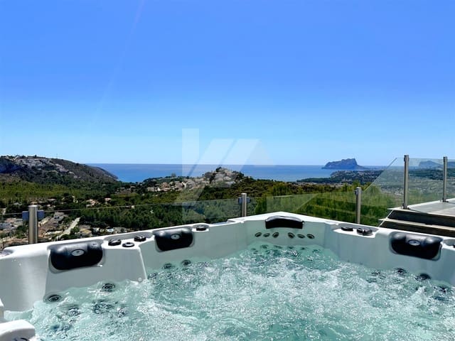 4 soveværelse Villa til salg i Moraira, Teulada-Moraira med swimmingpool garage - € 1.990.000 (Ref: 9731353)