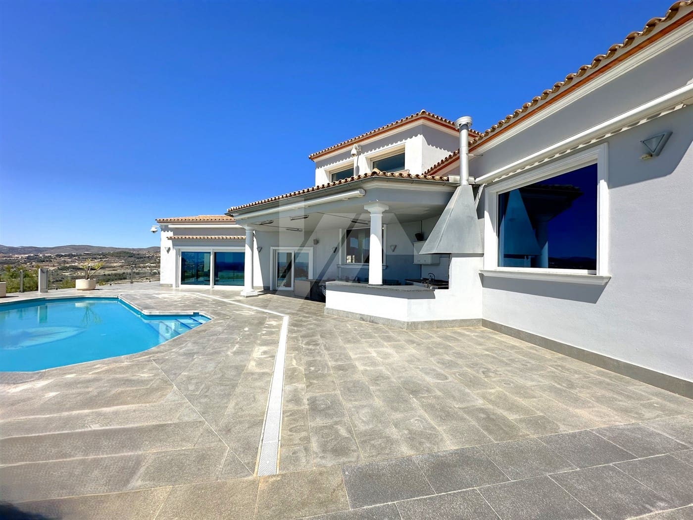 4 soveværelse Villa til salg i Moraira med swimmingpool garage - € 1.990.000 (Ref: 9731353)