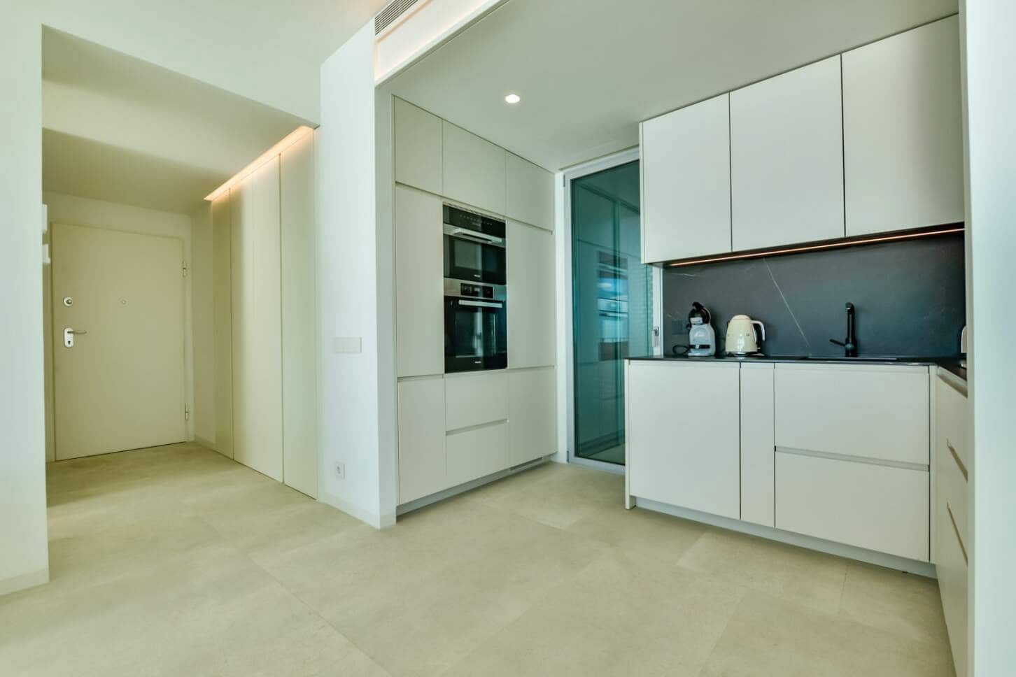 2 bedroom Apartment for sale in Calpe / Calp with pool - € 990,000 (Ref: 9740597)