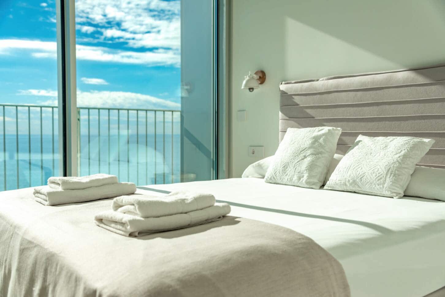 2 bedroom Apartment for sale in Calpe / Calp with pool - € 990,000 (Ref: 9740597)