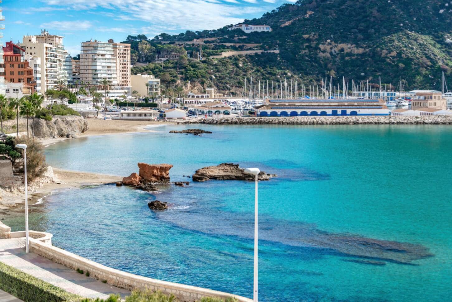 2 bedroom Apartment for sale in Calpe / Calp with pool - € 990,000 (Ref: 9740597)