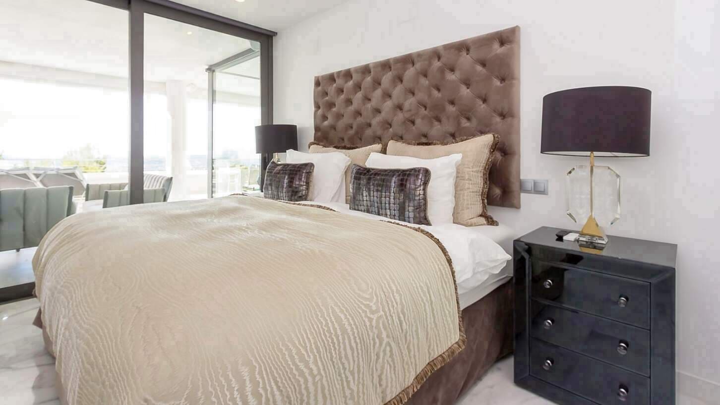 3 bedroom Apartment for sale in Altea with pool garage - € 895,000 (Ref: 9751107)