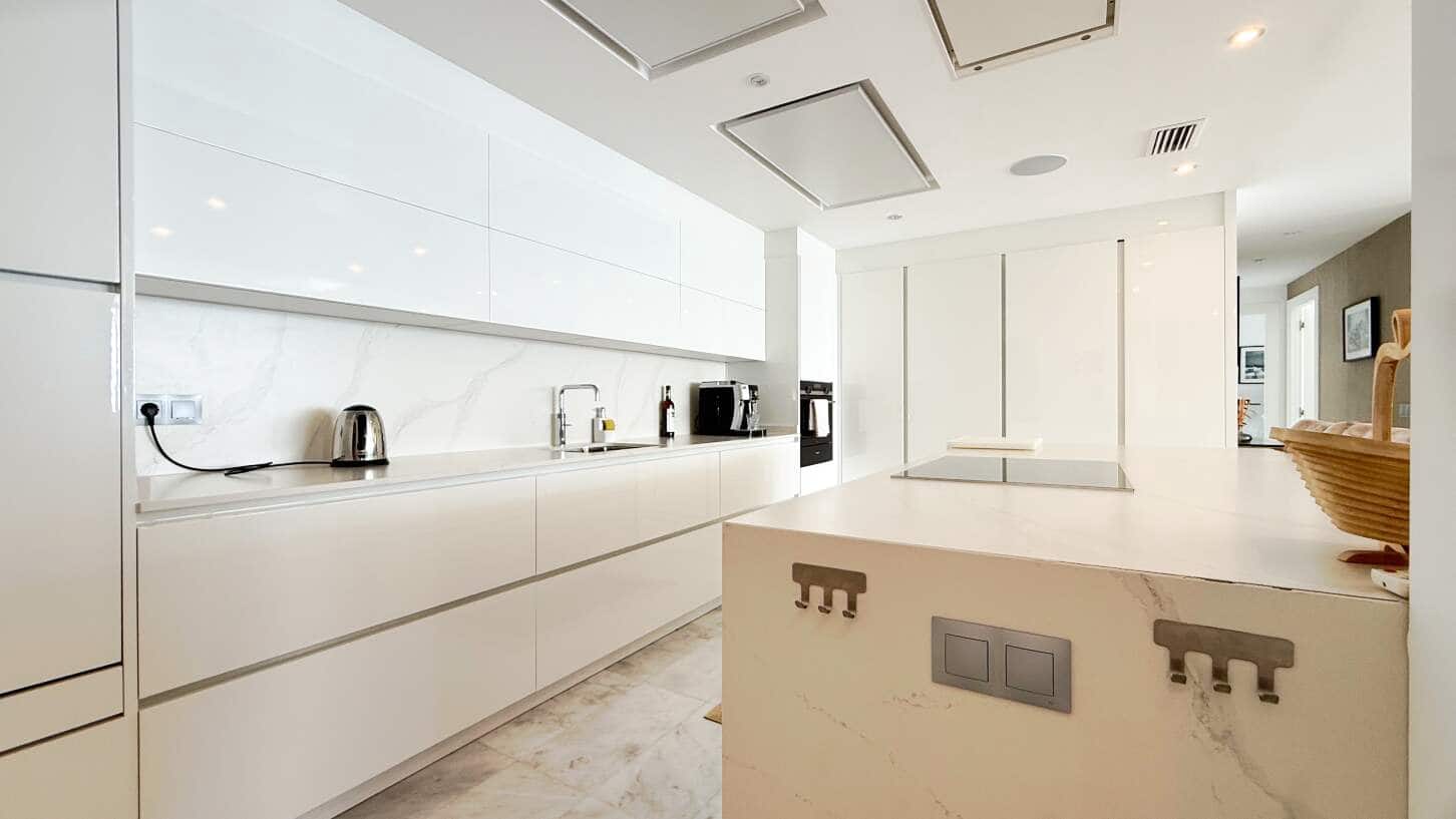 3 Zimmer Apartment zu verkaufen in Altea mit Pool Garage - 895.000 € (Ref: 9751107)