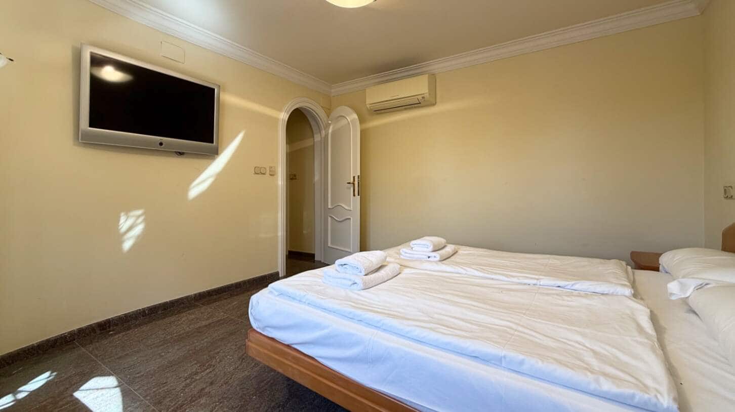 4 sypialnia Willa na sprzedaż w Benissa z basenem garażem - 1 990 000 € (Ref: 9751108)