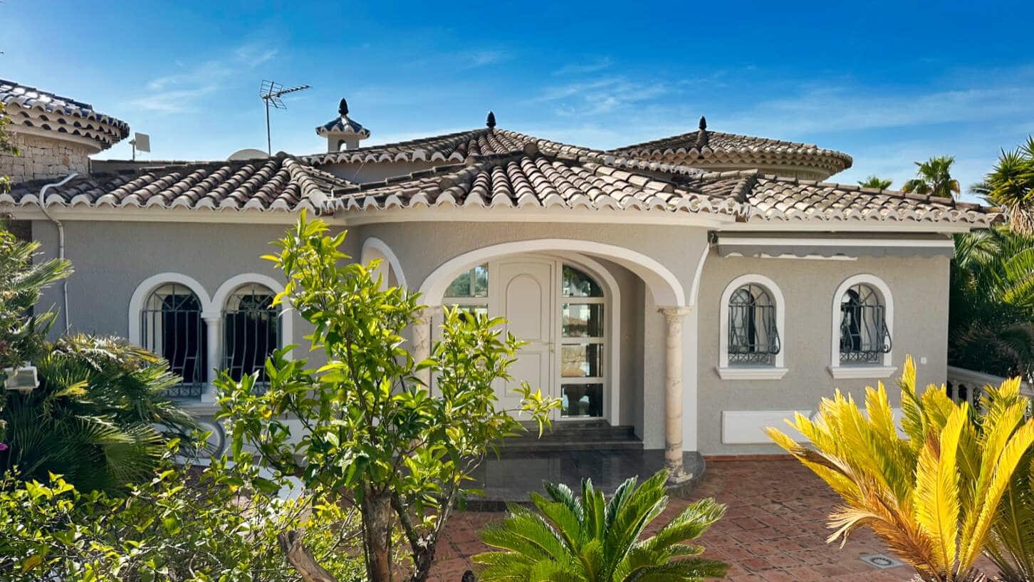 4 sypialnia Willa na sprzedaż w Benissa z basenem garażem - 1 990 000 € (Ref: 9751108)