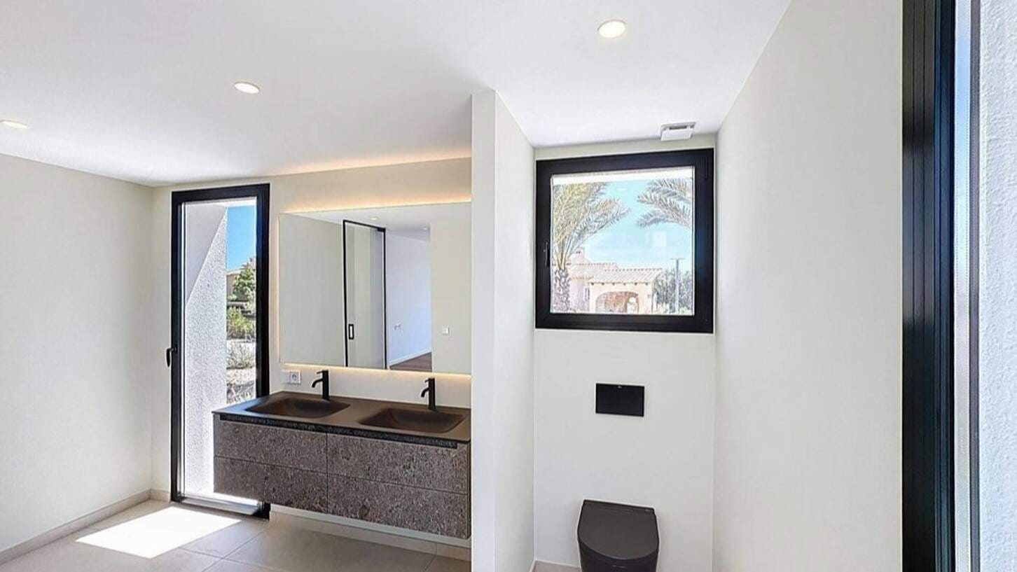 3 soverom Villa til salgs i Benitachell / Benitatxell med svømmebasseng garasje - € 2 250 000 (Ref: 9754254)