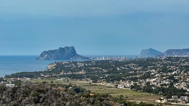 4 soveværelse Villa til salg i Moraira, Teulada-Moraira med swimmingpool garage - € 1.990.000 (Ref: 9755093)