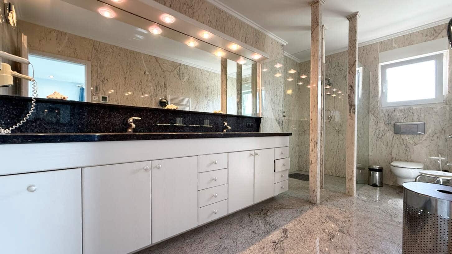 4 soveværelse Villa til salg i Moraira med swimmingpool garage - € 1.990.000 (Ref: 9755093)