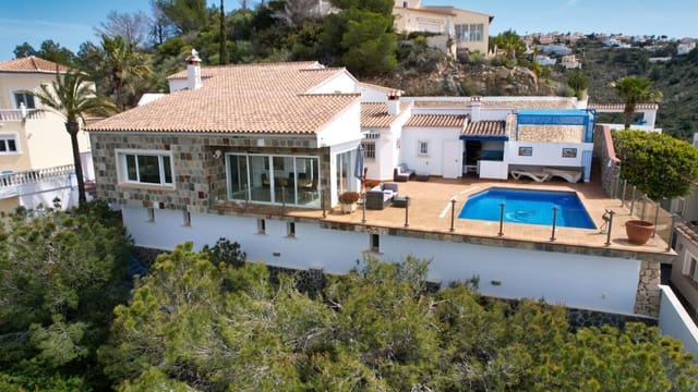 3 soveværelse Villa til salg i Moraira, Teulada-Moraira med swimmingpool garage - € 990.000 (Ref: 9756754)