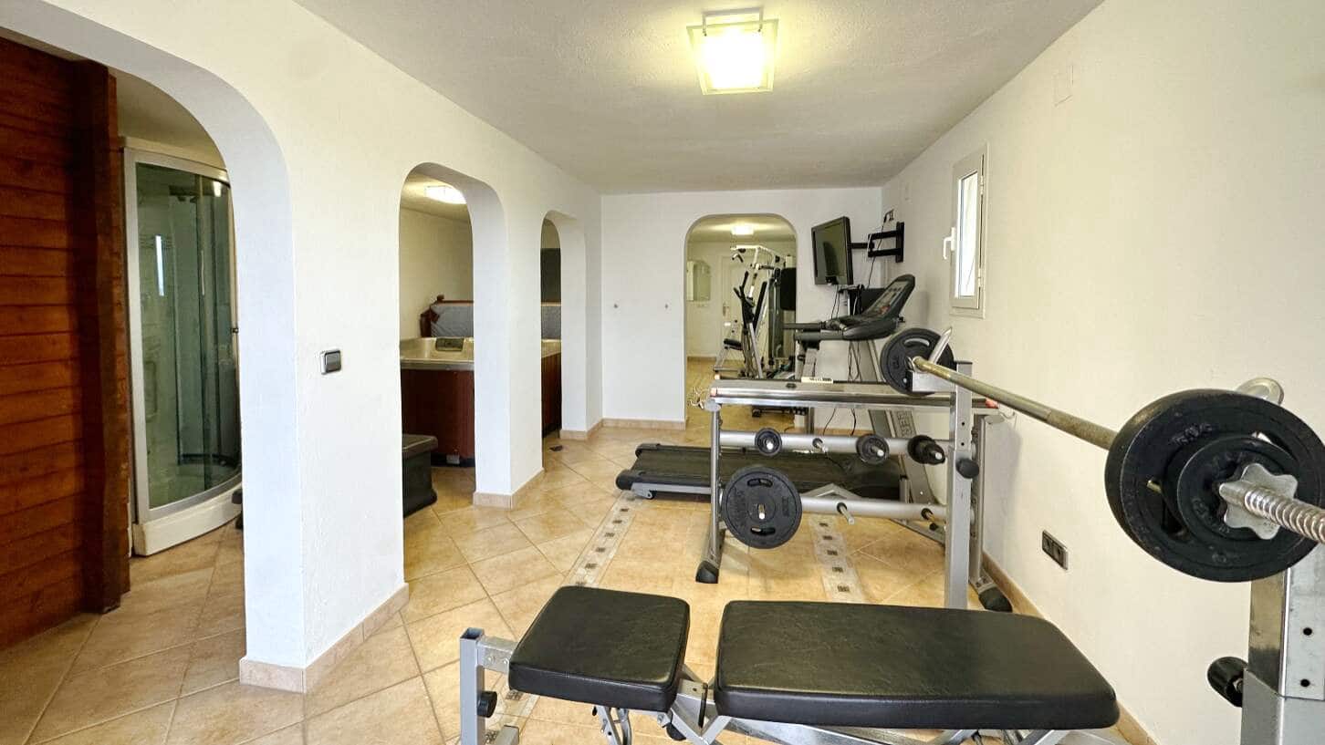 3 soveværelse Villa til salg i Moraira med swimmingpool garage - € 990.000 (Ref: 9756754)