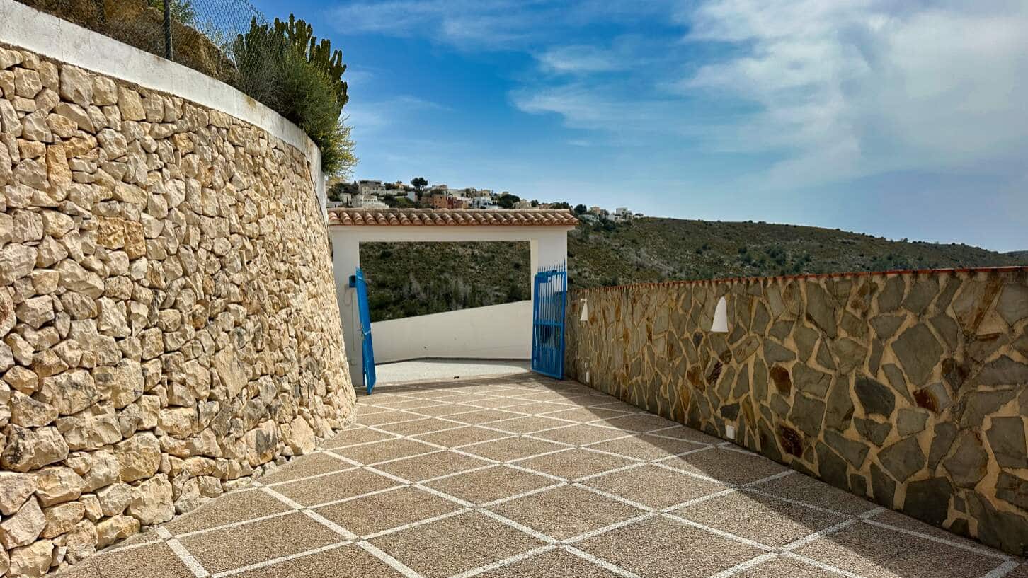 3 soveværelse Villa til salg i Moraira med swimmingpool garage - € 990.000 (Ref: 9756754)