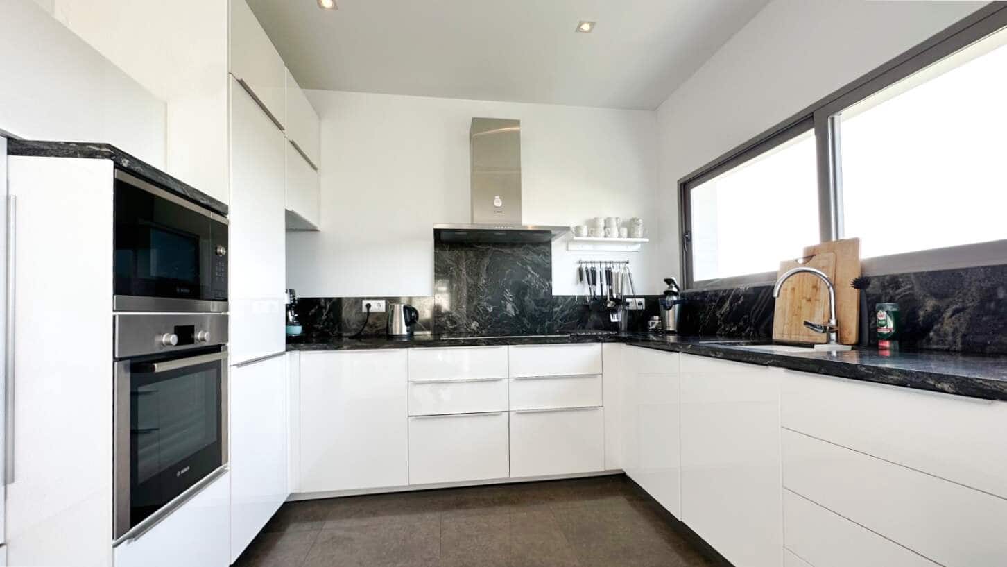 5 soveværelse Villa til salg i Altea la Vella med swimmingpool garage - € 1.395.000 (Ref: 9761424)