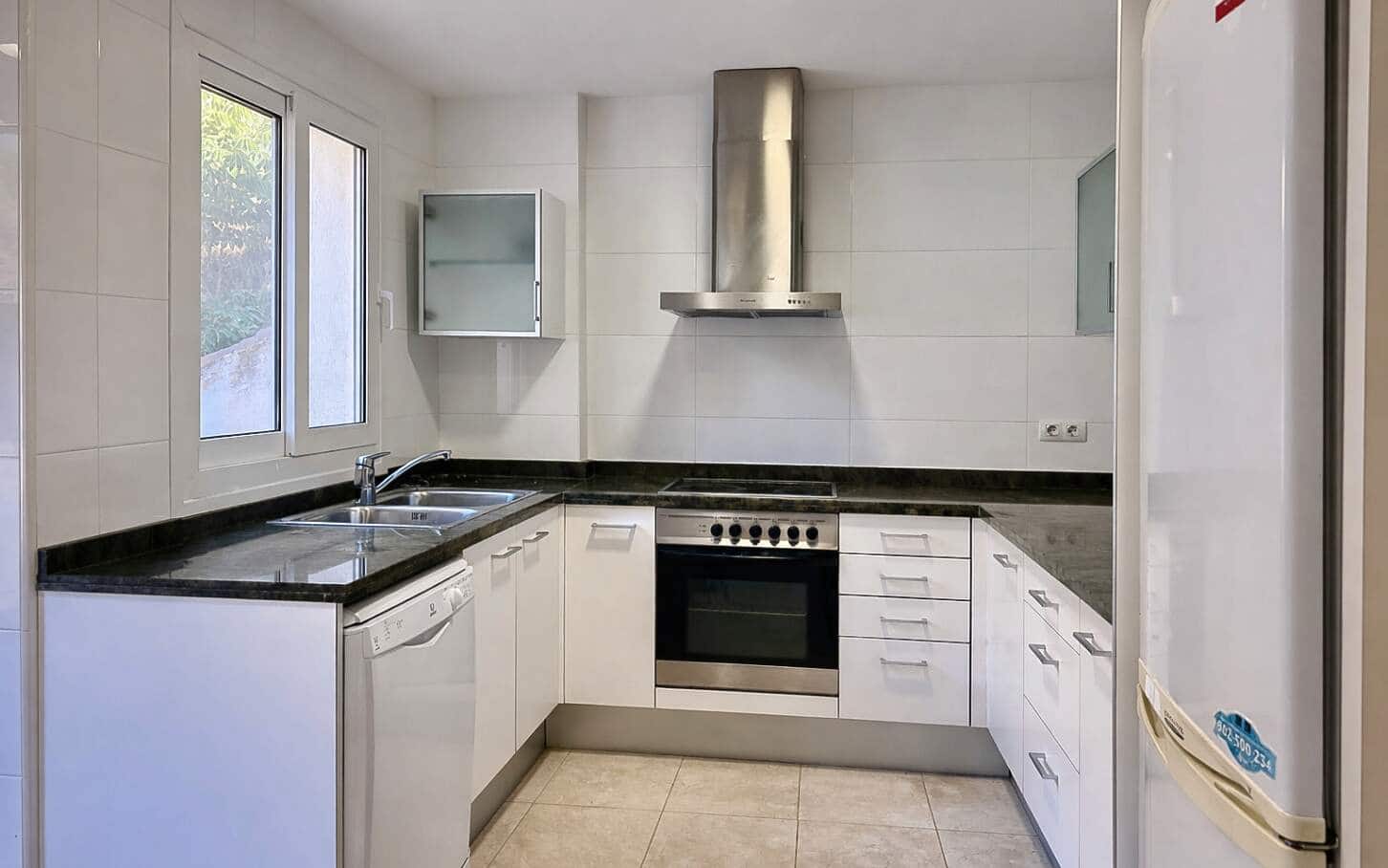 3 bedroom Apartment for sale in Altea with pool garage - € 660,000 (Ref: 9770140)