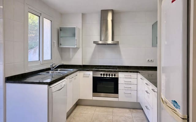 3 soverom Leilighet til salgs i Altea med svømmebasseng garasje - € 660 000 (Ref: 9770140)