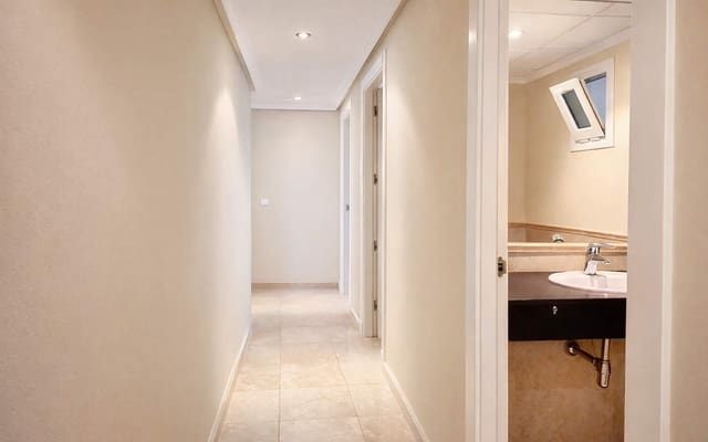 3 soverom Leilighet til salgs i Altea med svømmebasseng garasje - € 660 000 (Ref: 9770140)