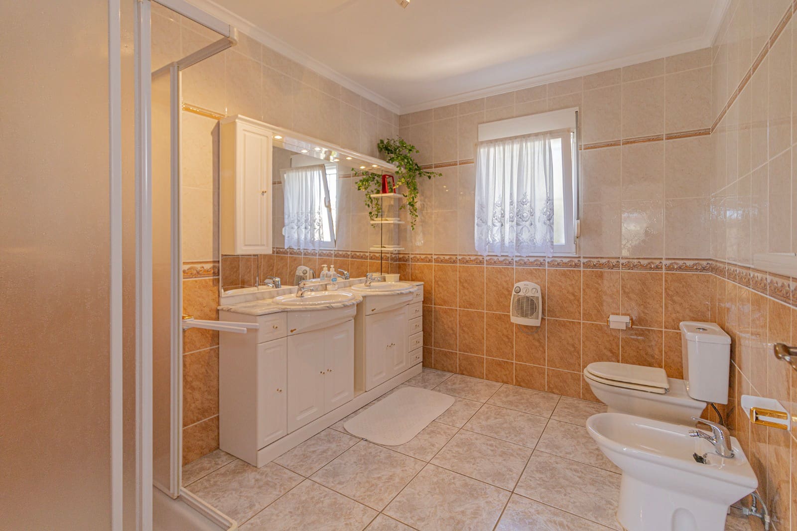 3 slaapkamer Villa te koop in Calpe / Calp met zwembad garage - € 650.000 (Ref: 9793679)