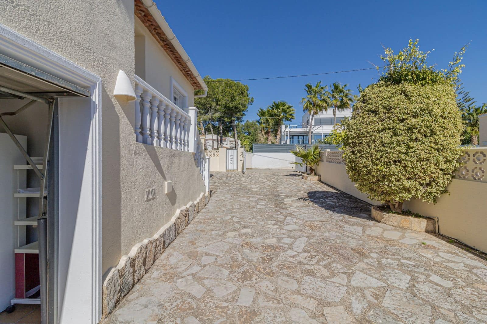 3 slaapkamer Villa te koop in Calpe / Calp met zwembad garage - € 650.000 (Ref: 9793679)