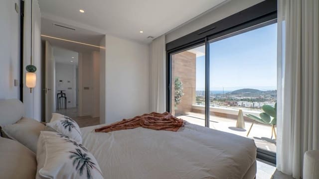 4 makuuhuone Huvila myytävänä paikassa Balcón de Finestrat - Terra Marina, Finestrat mukana uima-altaan 
autotalli - 1 350 000 € (Ref: 9795650)
