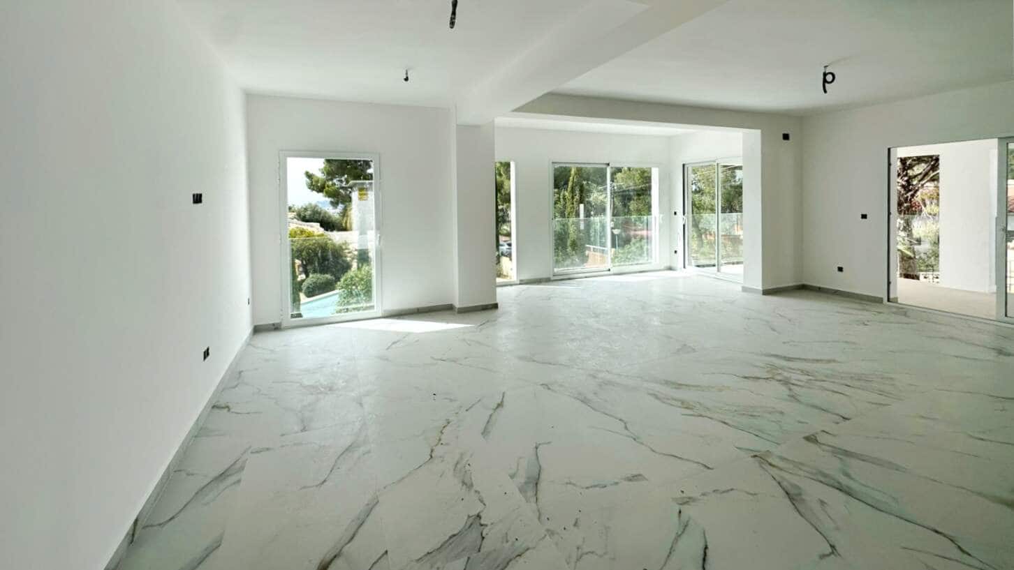 4 slaapkamer Villa te koop in Altea met zwembad garage - € 890.000 (Ref: 9807188)