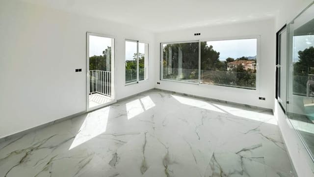 4 slaapkamer Villa te koop in Altea met zwembad garage - € 890.000 (Ref: 9807188)