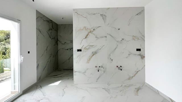 4 slaapkamer Villa te koop in Altea met zwembad garage - € 890.000 (Ref: 9807188)