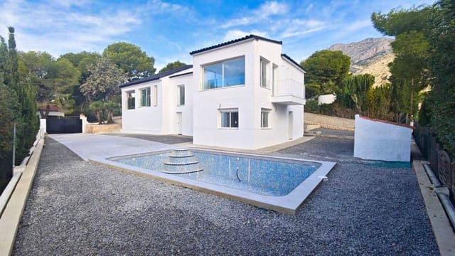 4 slaapkamer Villa te koop in Altea met zwembad garage - € 890.000 (Ref: 9807188)