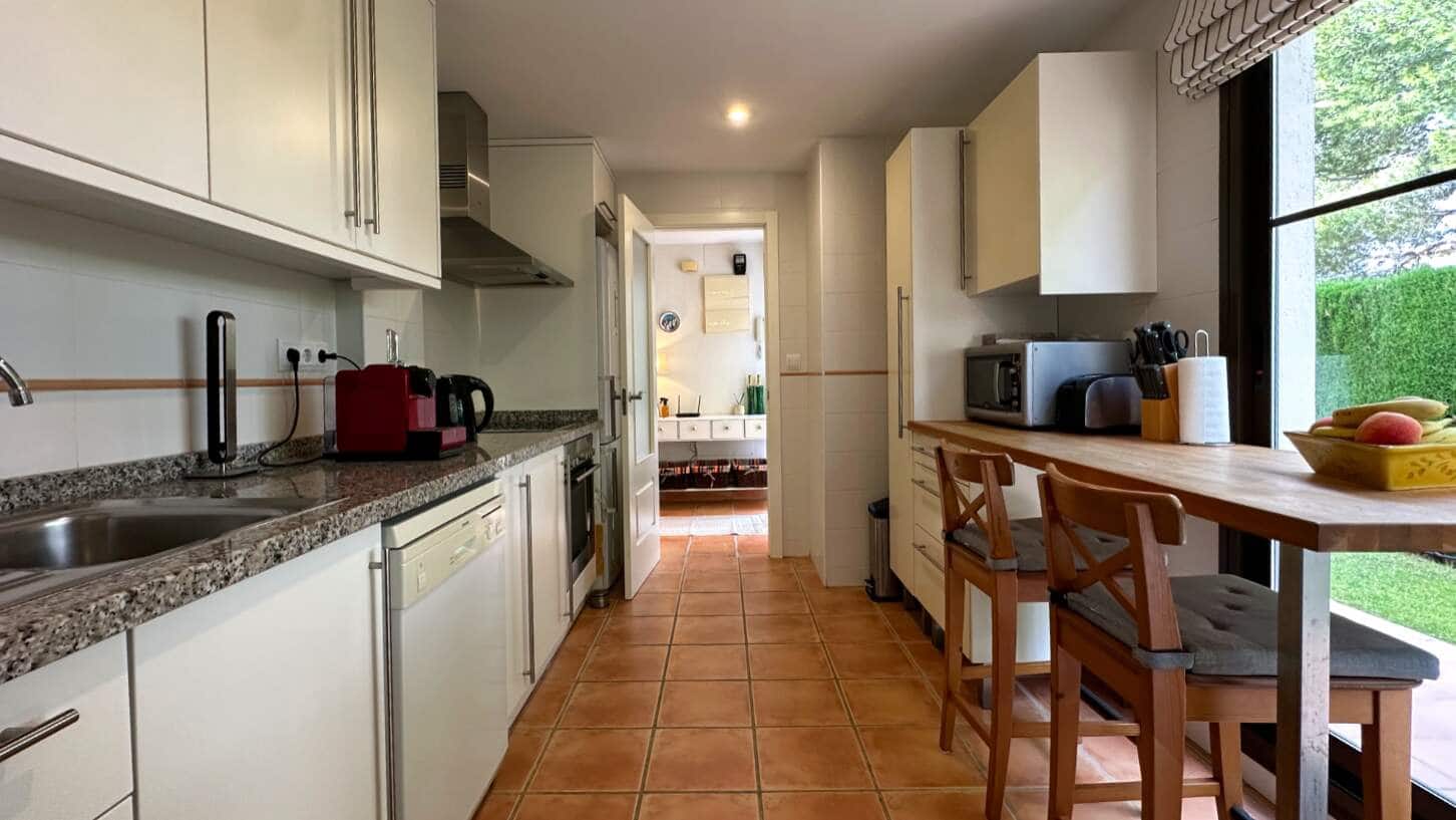 Casa de 3 habitaciones en Finestrat en venta con piscina garaje - 375.000 € (Ref: 9830317)