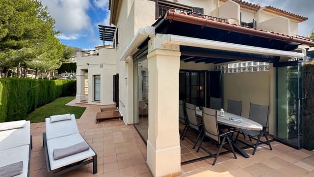 Casa de 3 habitaciones en Finestrat en venta con piscina garaje - 375.000 € (Ref: 9830317)
