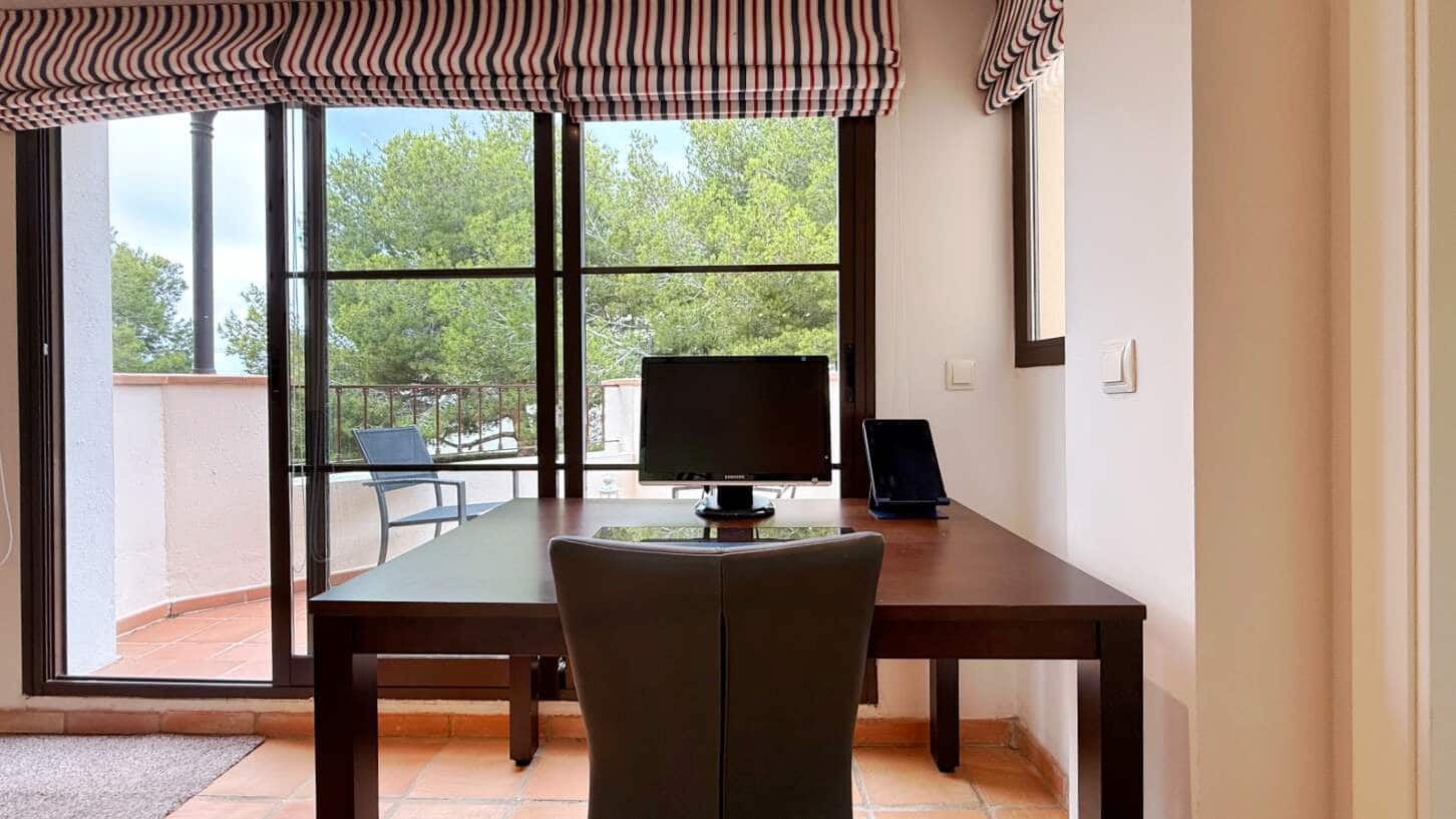 Casa de 3 habitaciones en Finestrat en venta con piscina garaje - 375.000 € (Ref: 9830317)