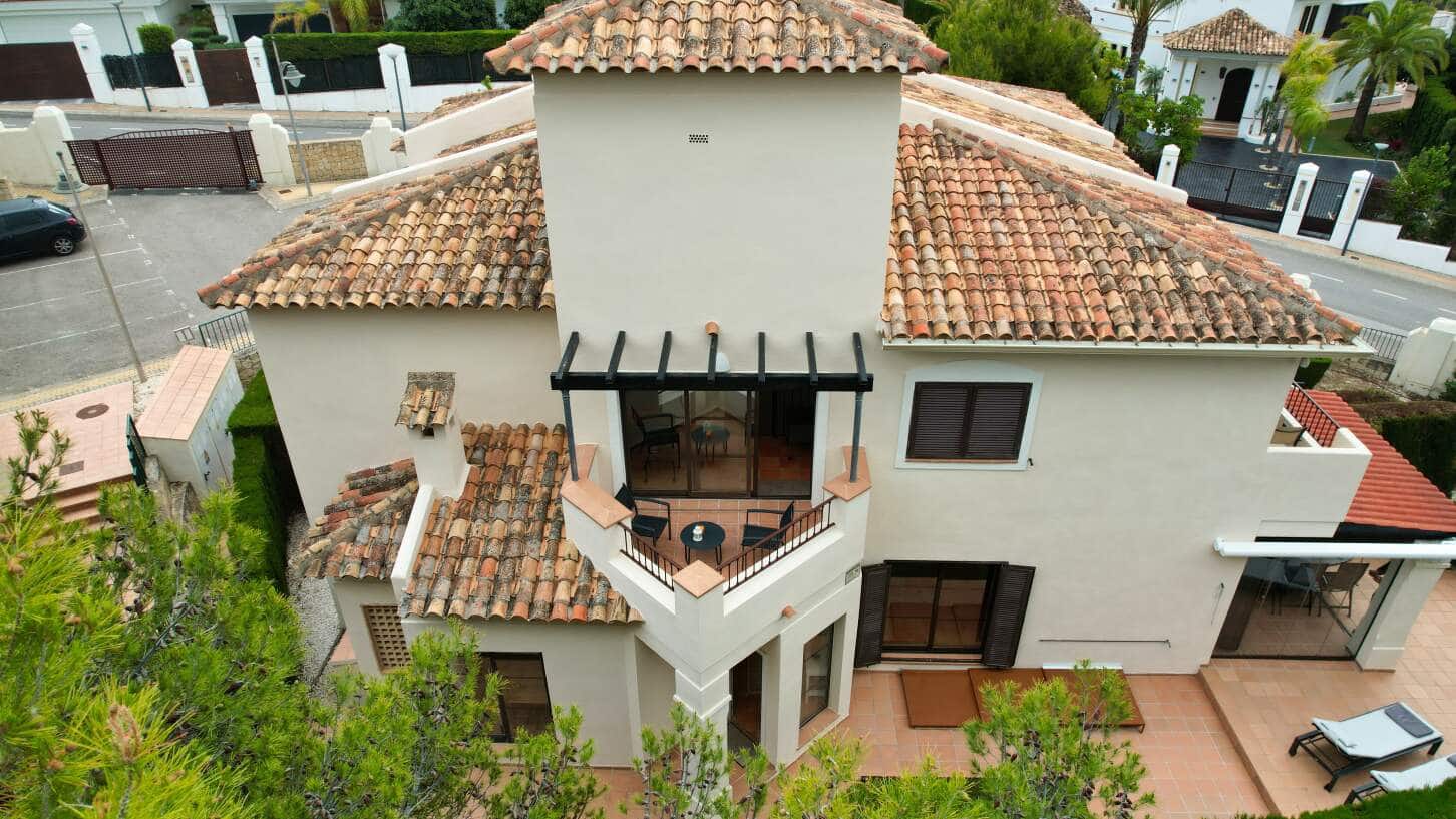 Casa de 3 habitaciones en Finestrat en venta con piscina garaje - 375.000 € (Ref: 9830317)