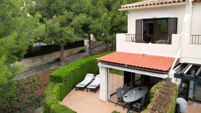 Casa de 3 habitaciones en Finestrat en venta con piscina garaje - 375.000 € (Ref: 9830317)