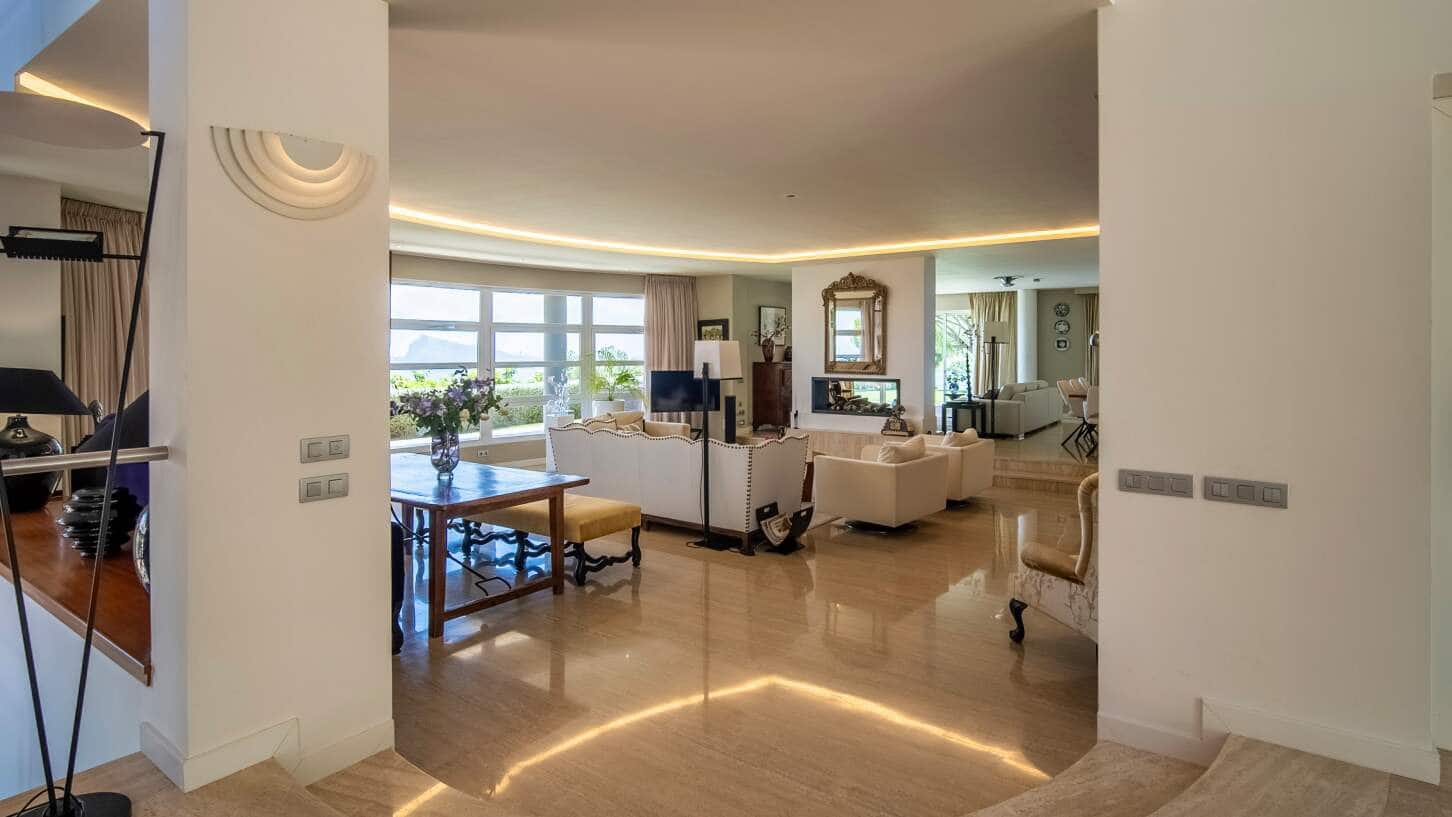 7 bedroom Villa for sale in Altea with pool garage - € 6,500,000 (Ref: 9844575)