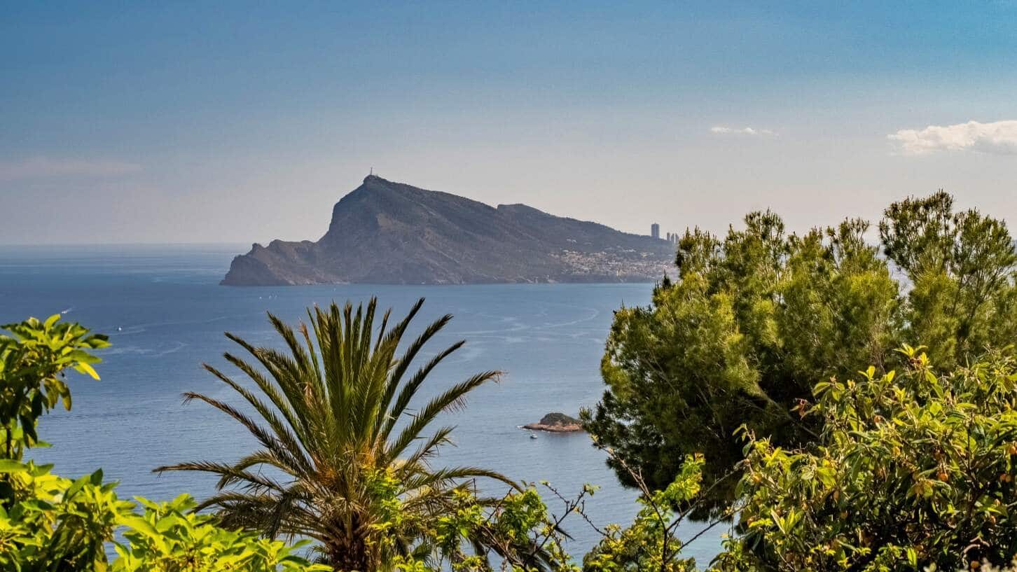 7 bedroom Villa for sale in Altea with pool garage - € 6,500,000 (Ref: 9844575)