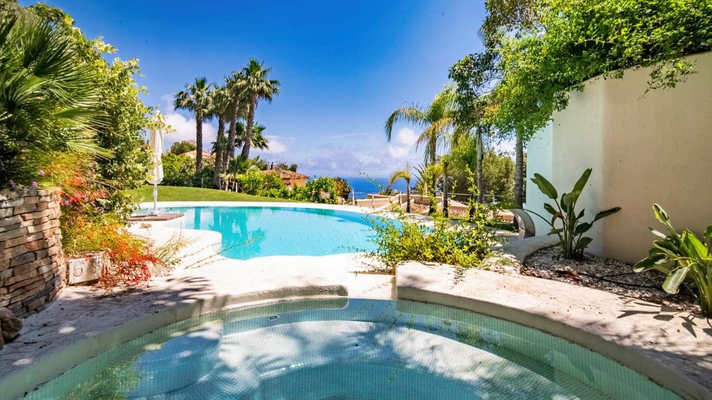 7 bedroom Villa for sale in Altea with pool garage - € 6,500,000 (Ref: 9844575)