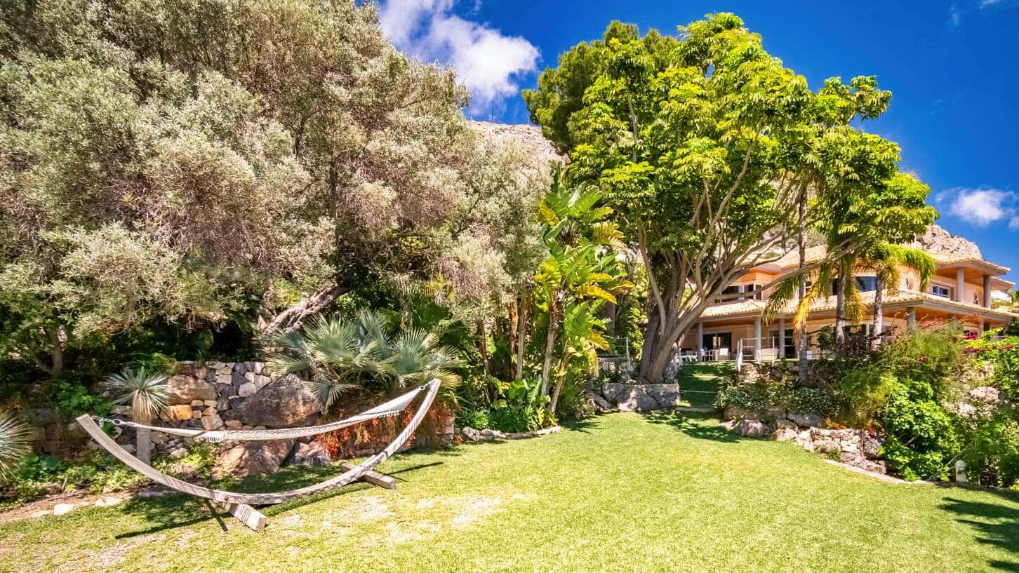 7 bedroom Villa for sale in Altea with pool garage - € 6,500,000 (Ref: 9844575)