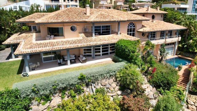 Chalet de 7 habitaciones en Altea en venta con piscina garaje - 6.500.000 € (Ref: 9844575)