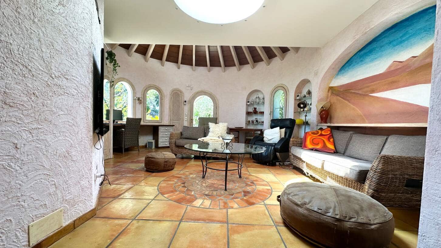 9 bedroom Villa for sale in Altea with pool garage - € 2,950,000 (Ref: 9847730)