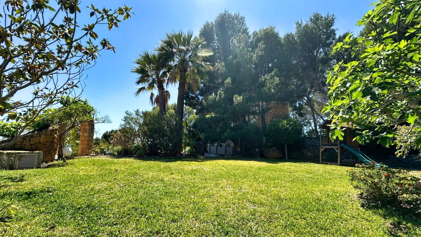 9 slaapkamer Villa te koop in Altea met zwembad garage - € 2.850.000 (Ref: 9847730)